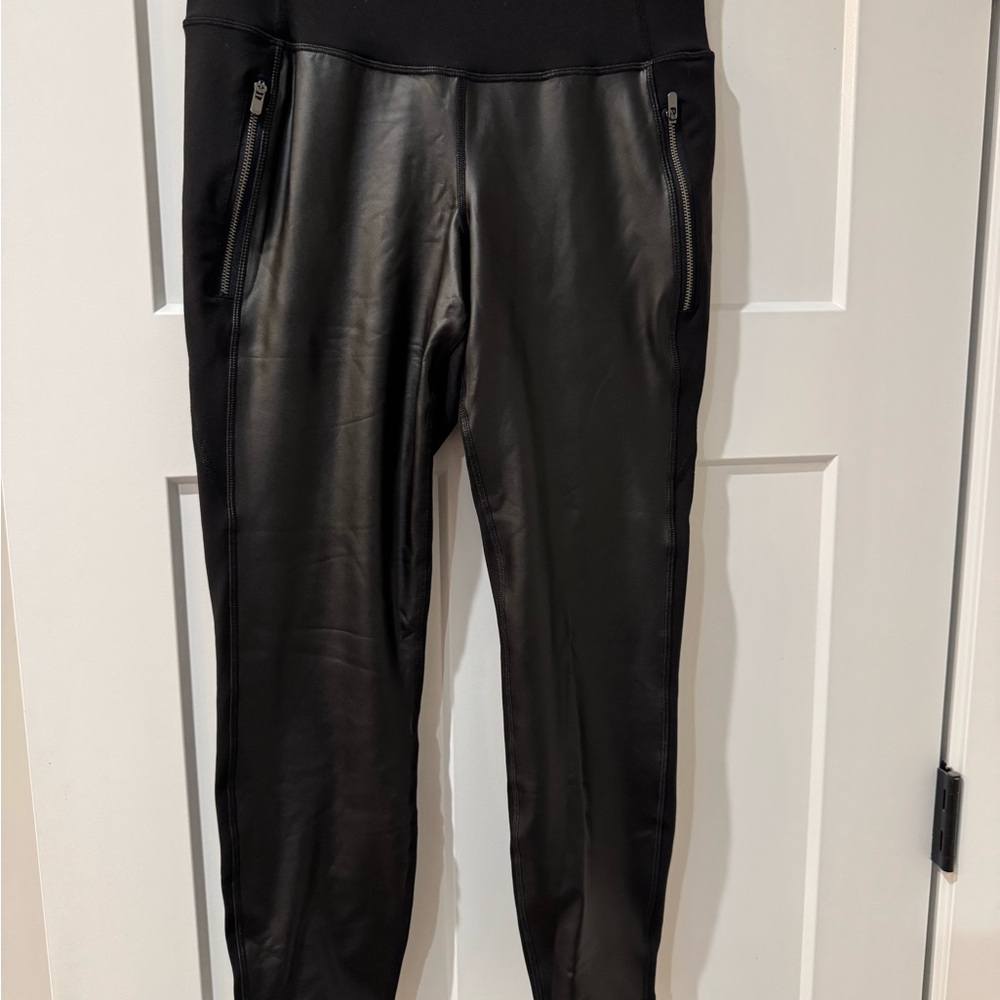 Old Navy Black Faux Leather Leggings